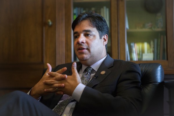 The bafflingly simple reason Raul Labrador had trouble campaigning for majority leader this weekend