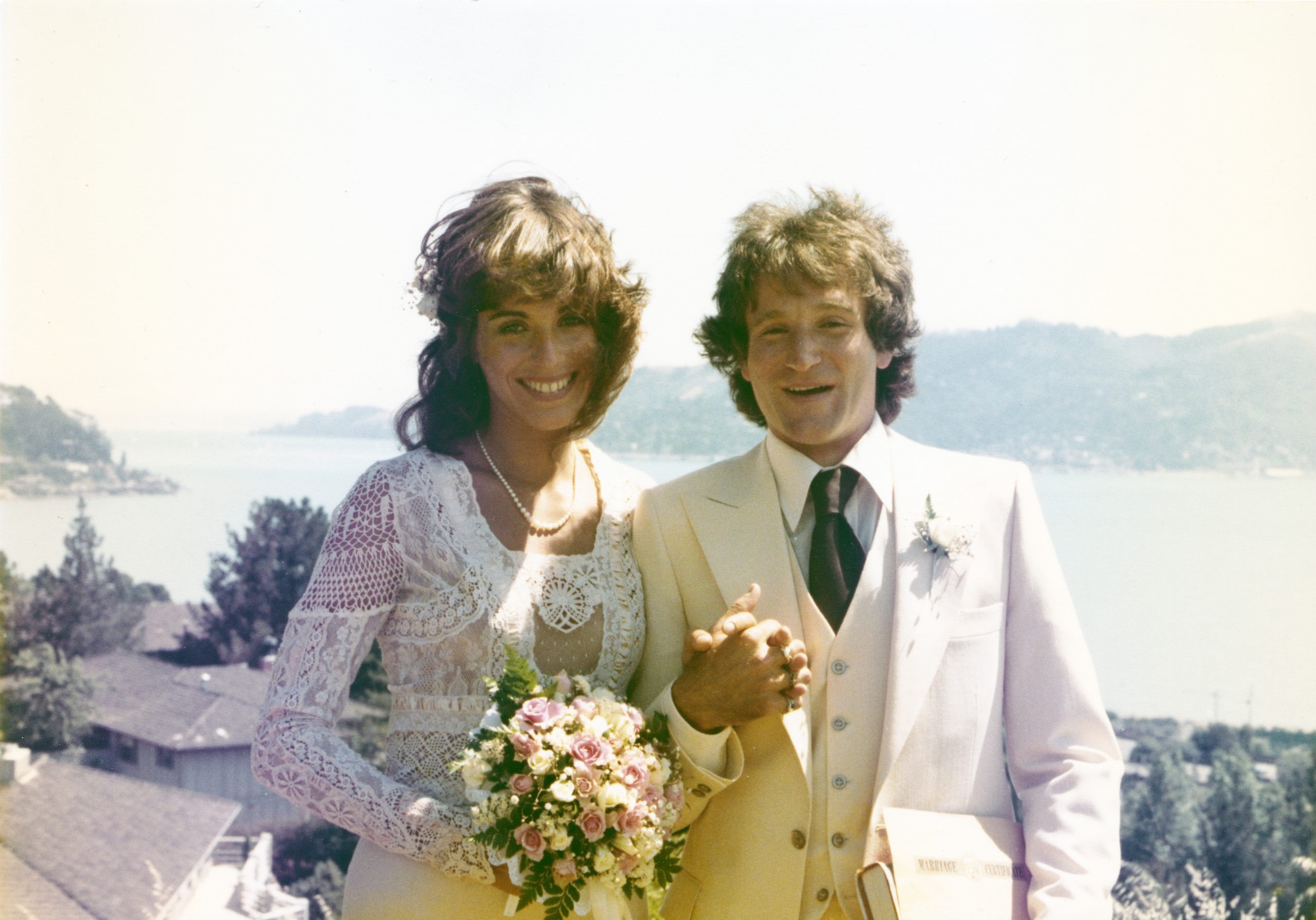 Valerie Velardi and Robin Williams on their wedding day, 1976.
