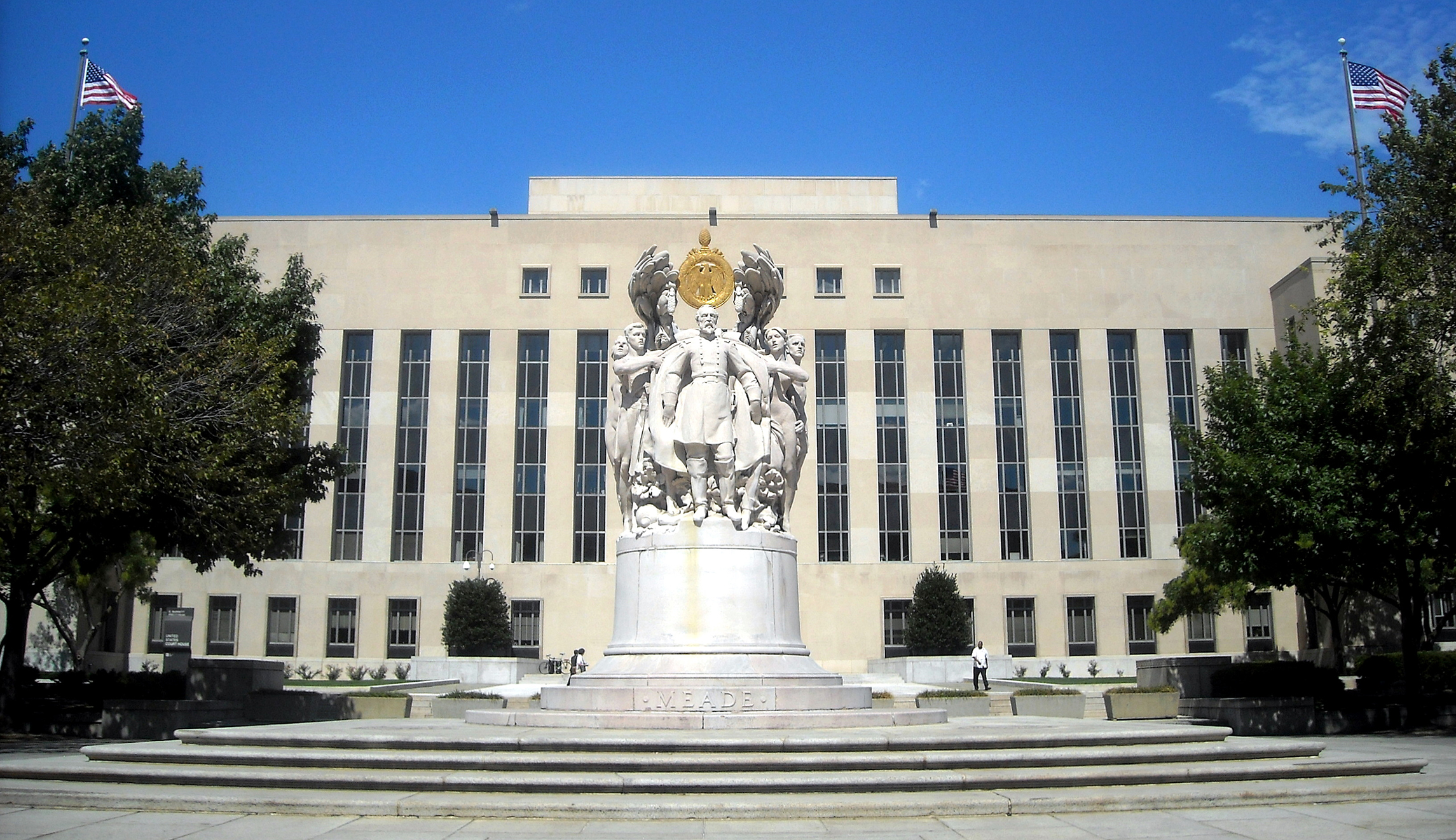 Appeals Court sides with Associated Press in lawsuit against FBI