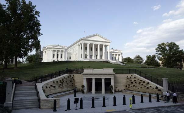 Virginia legislators pass budget in special session