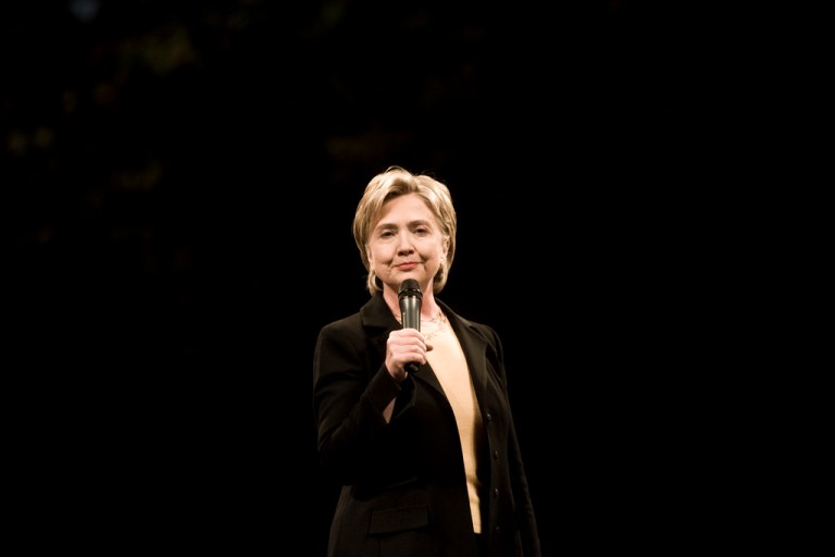 Hillary Pledges to Dig Into UFO Files