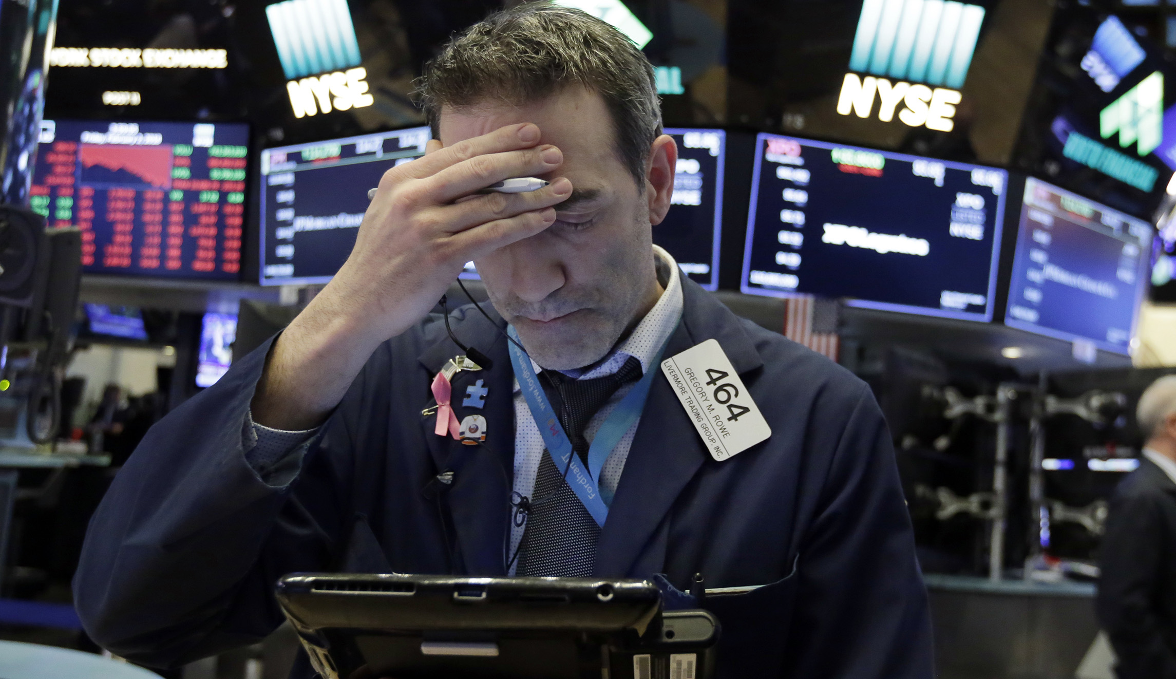 Stocks fall into bear market amid recession fears