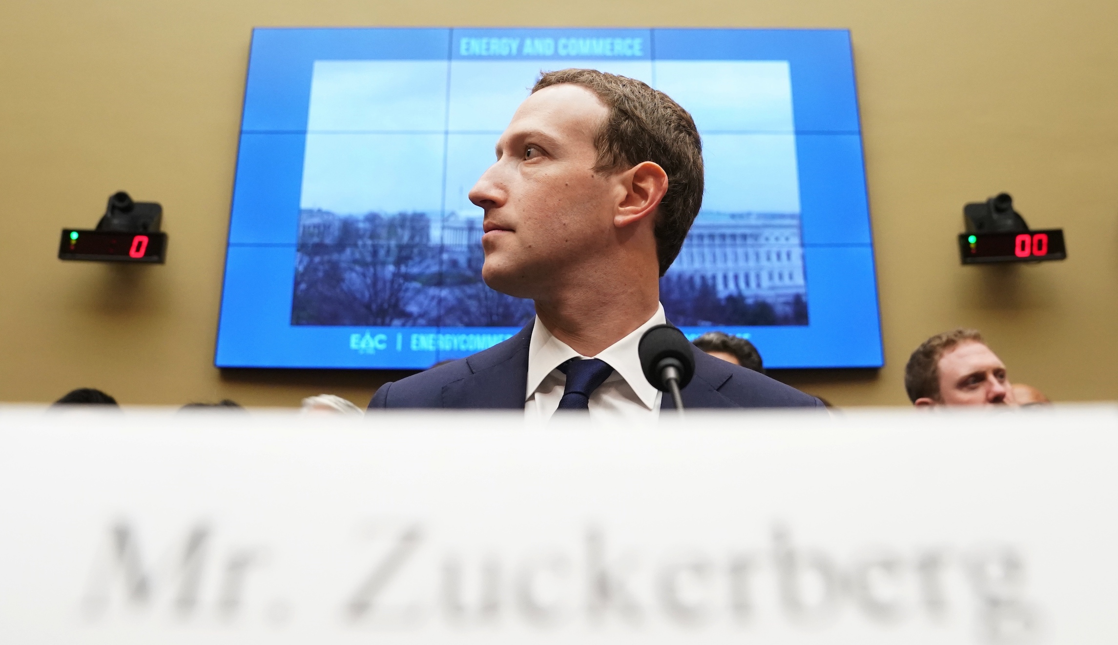 Facebook keeps gaining users despite flurry of scandals