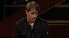 Milo Yiannopoulos resigns from Breitbart amid pedophilia comments scandal