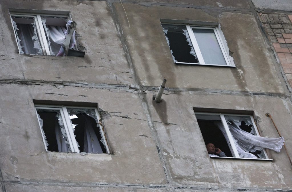 Ukraine takes aggressive stance toward separatists