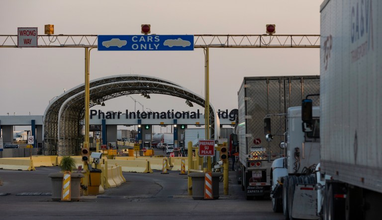Cartels reportedly set fire to trucks at border to force bridge reopening