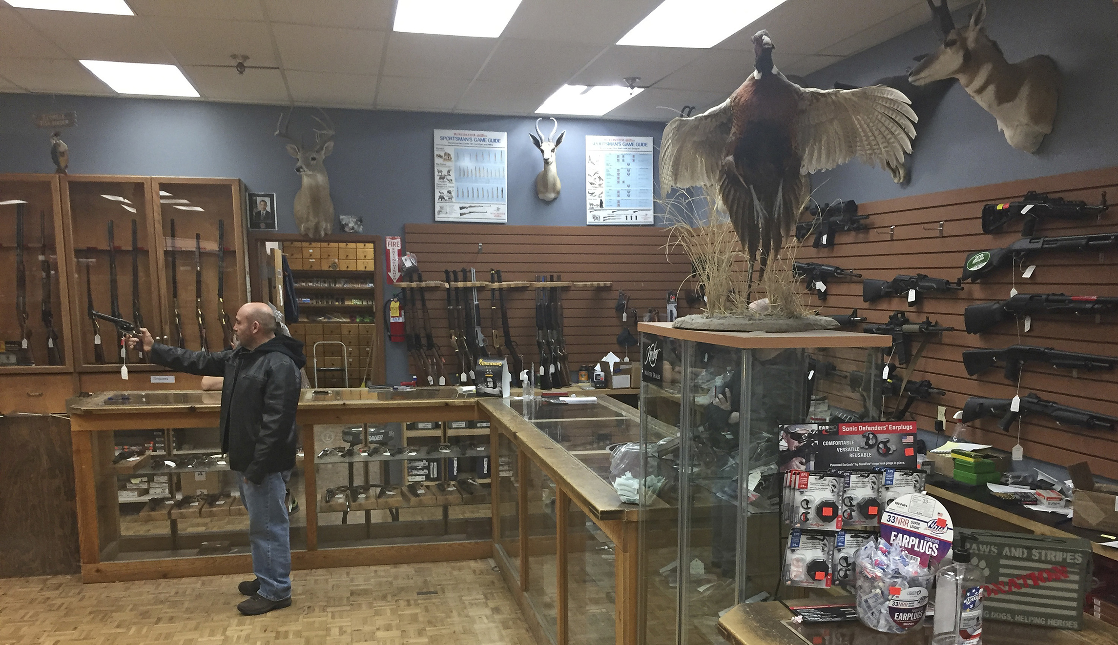 New Yorkers may need to submit social media, internet search histories for gun licenses