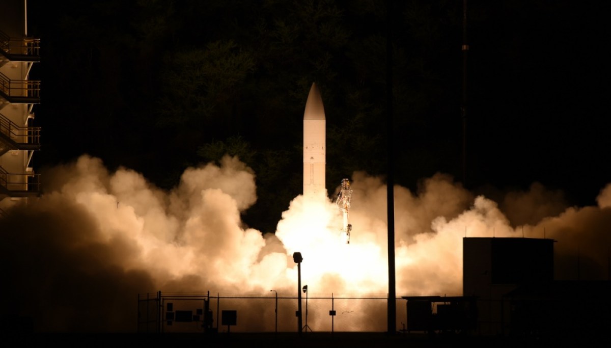 US not in hypersonic weapons 'arms race' with China and Russia, DOD ...