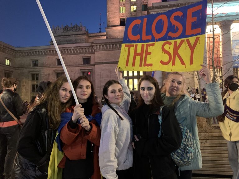 Young refugees protest NATO’s response to Ukraine