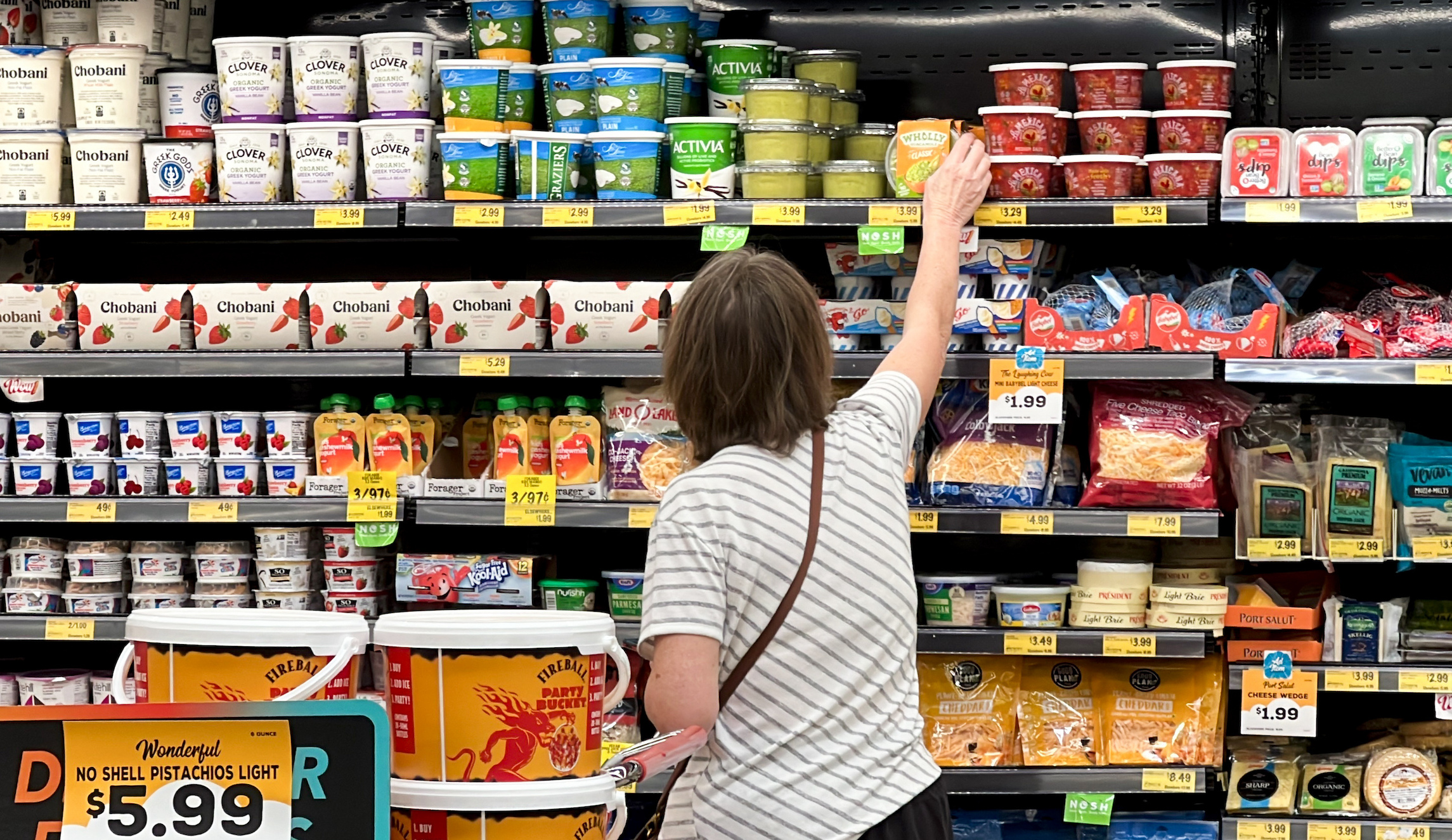 Inflation fell to 3.2% in October in positive sign for economy