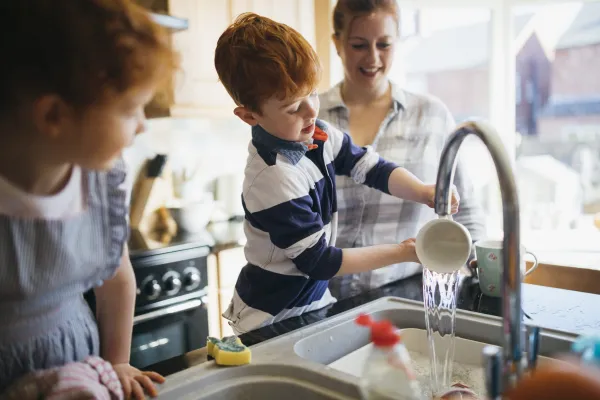 Chemicals in drinking water contribute to obesity: Study