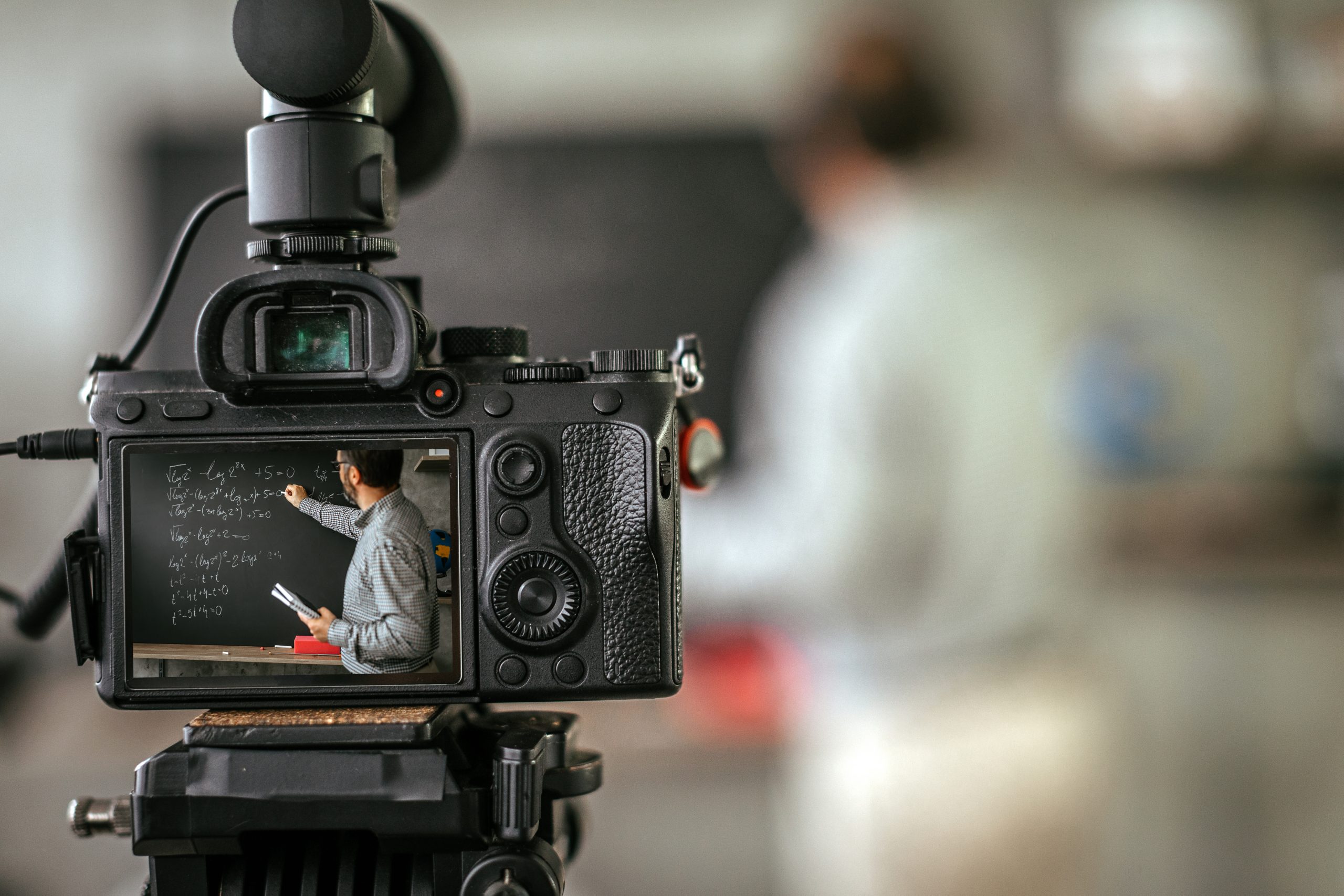 Parents and teachers at odds over push for cameras in classrooms