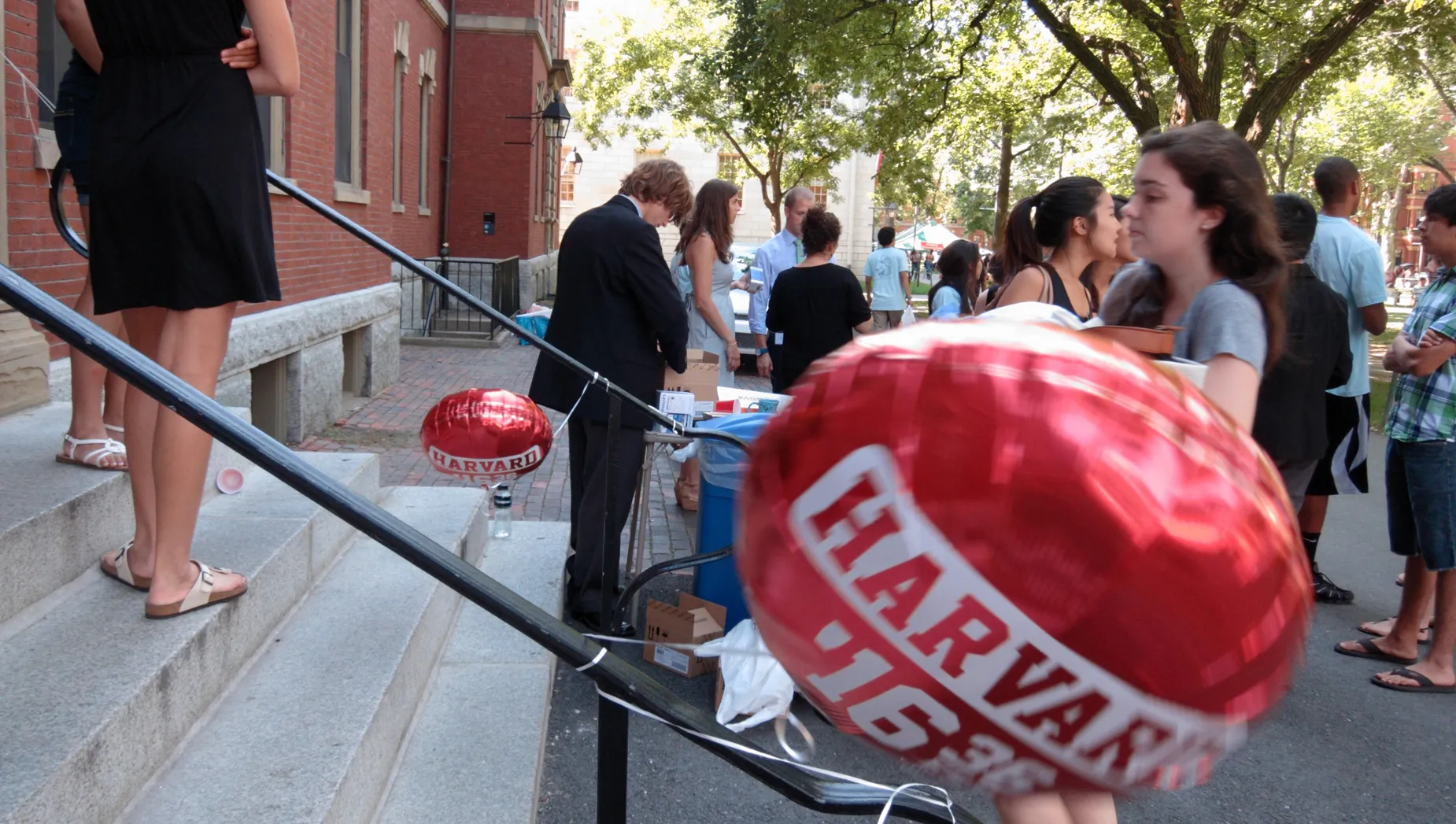 Harvard students call for the hiring of more conservative professors