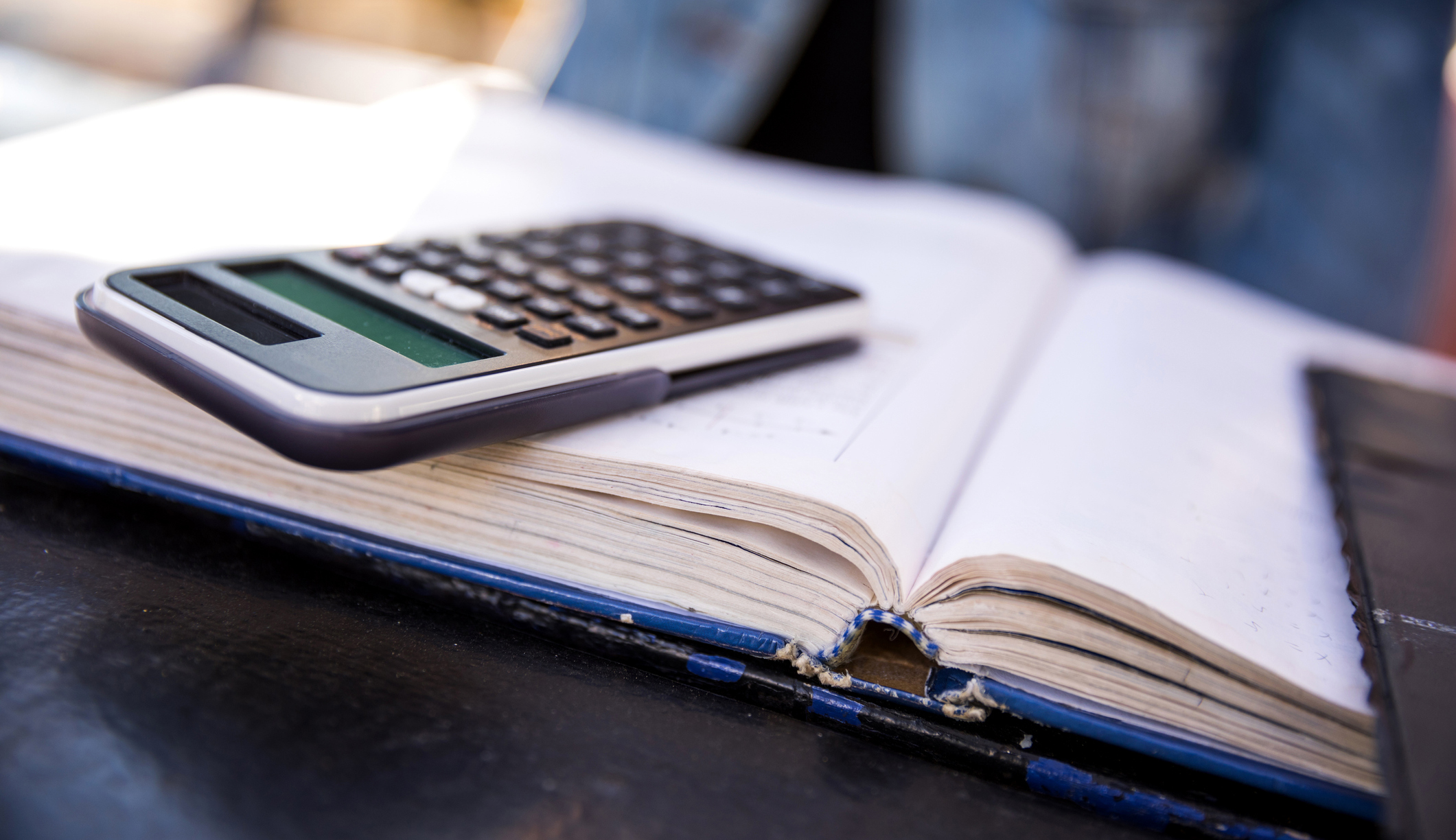 Math professor claims equation 2+2=4 ‘reeks of white supremacist patriarchy’