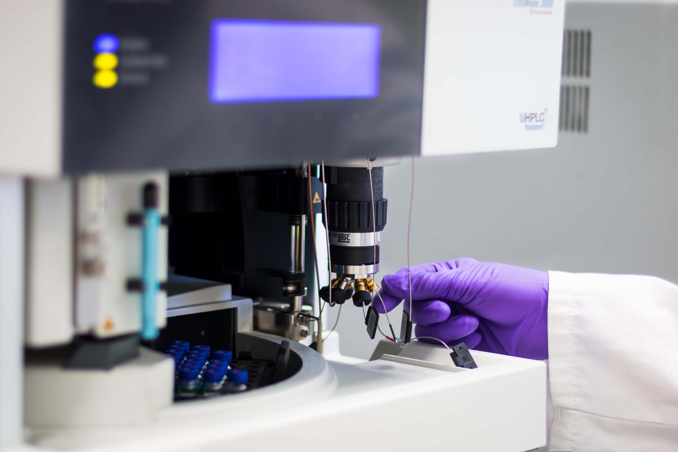 Man charged for allegedly exporting controlled lab equipment to Iran