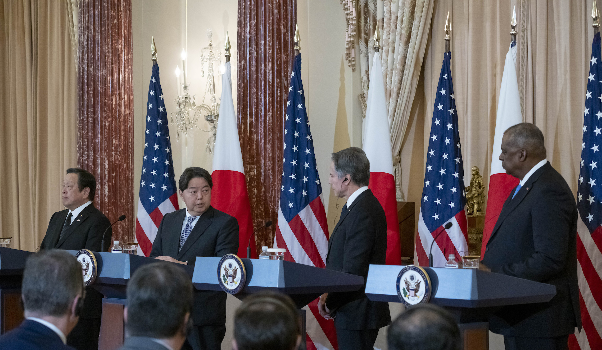Yasukazu Hamada, Hayashi Yoshimasa, Antony Blinken, Lloyd Austin