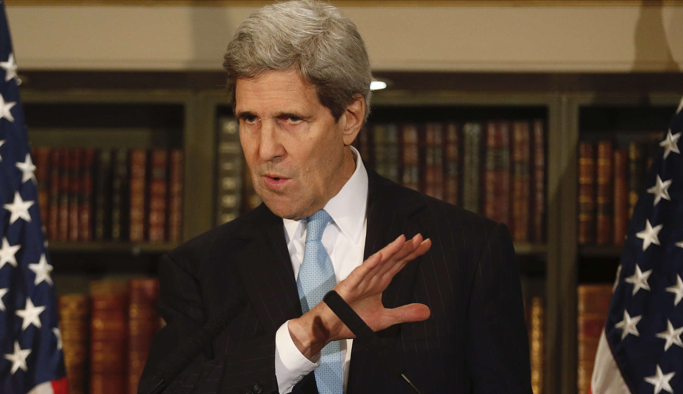 John Kerry snaps after being grilled on private jet usage