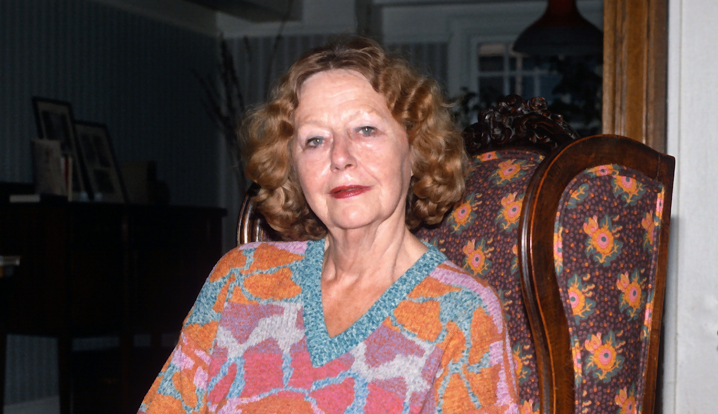 Elizabeth versus the volcano