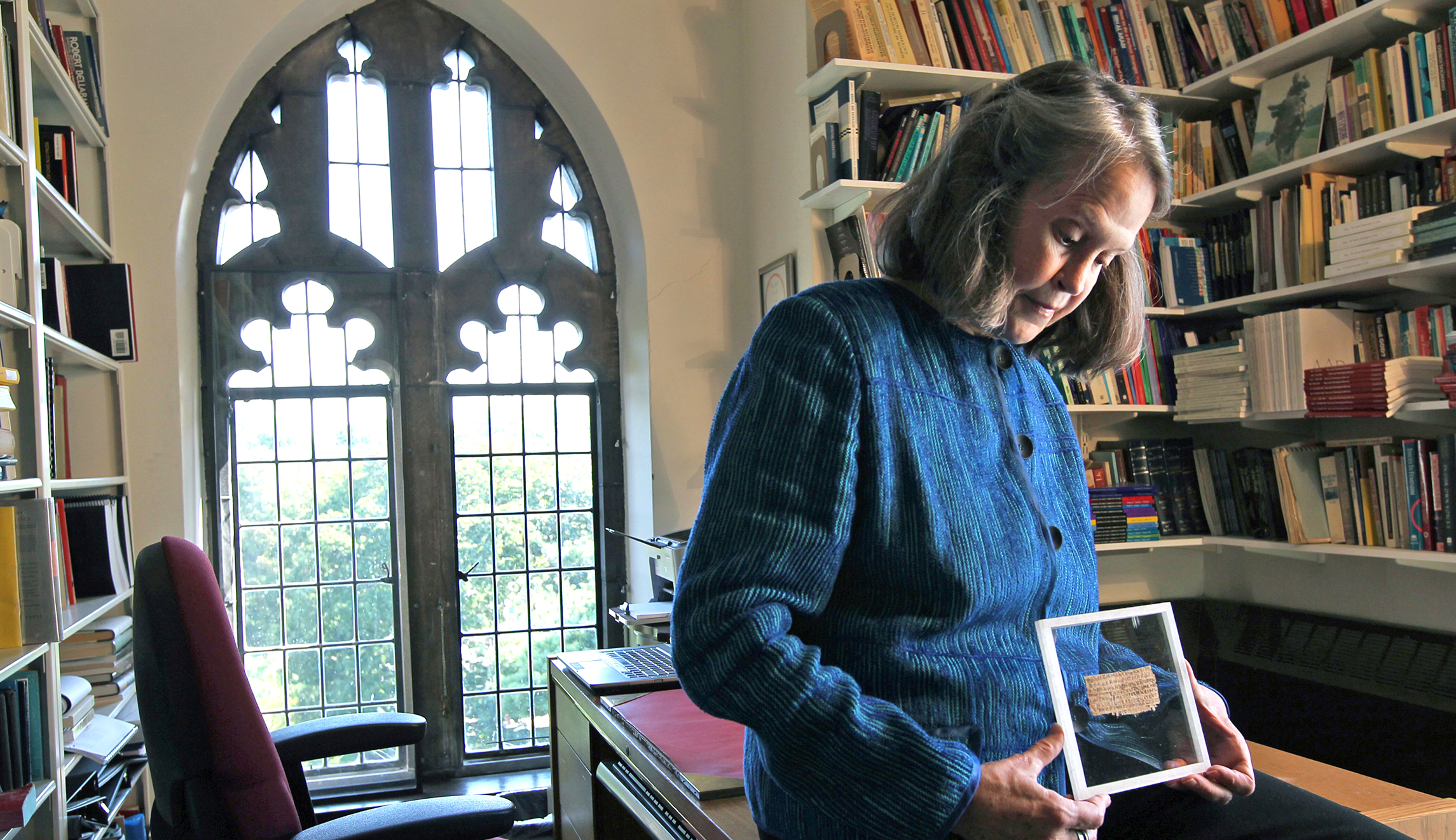 How a wife-pimping con artist tricked a Harvard divinity professor