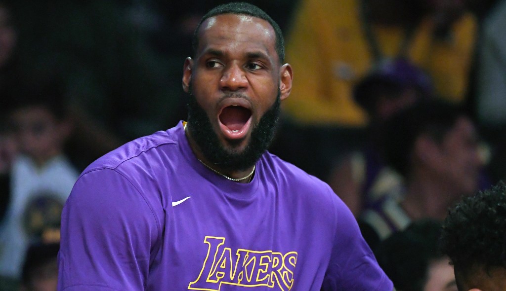 LeSnitch trends as LeBron James has Pacers fans ejected in first game back from suspension