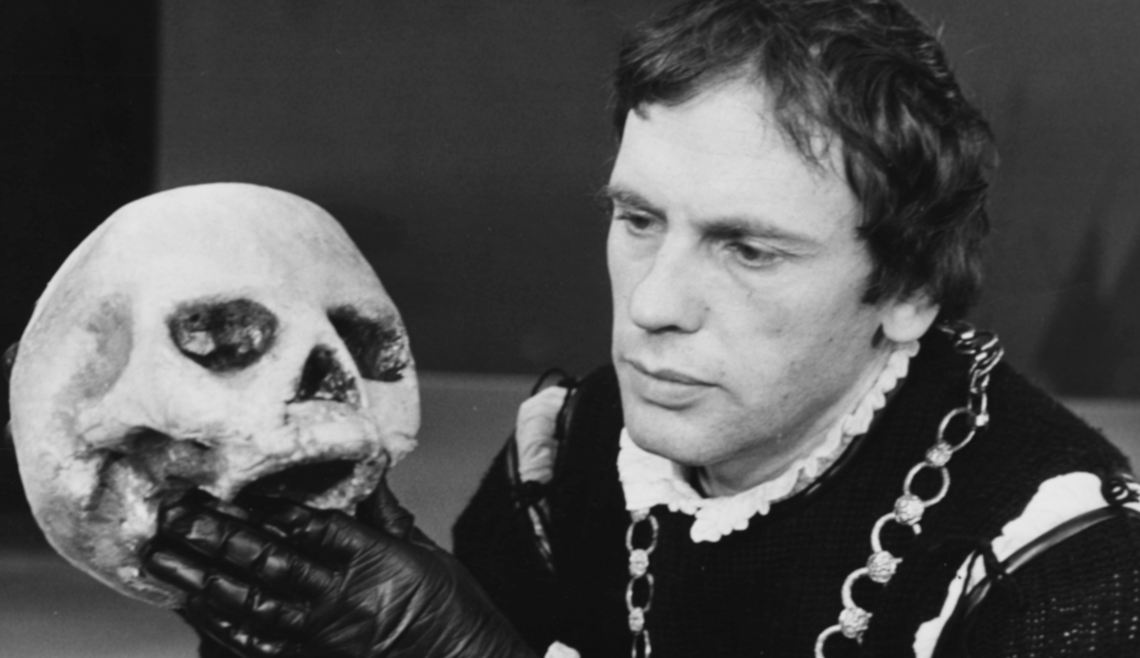 Content warning: Everybody dies