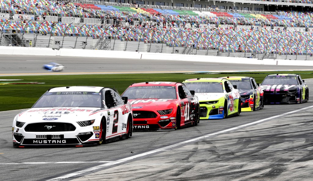 NASCAR fans get the racing they deserve