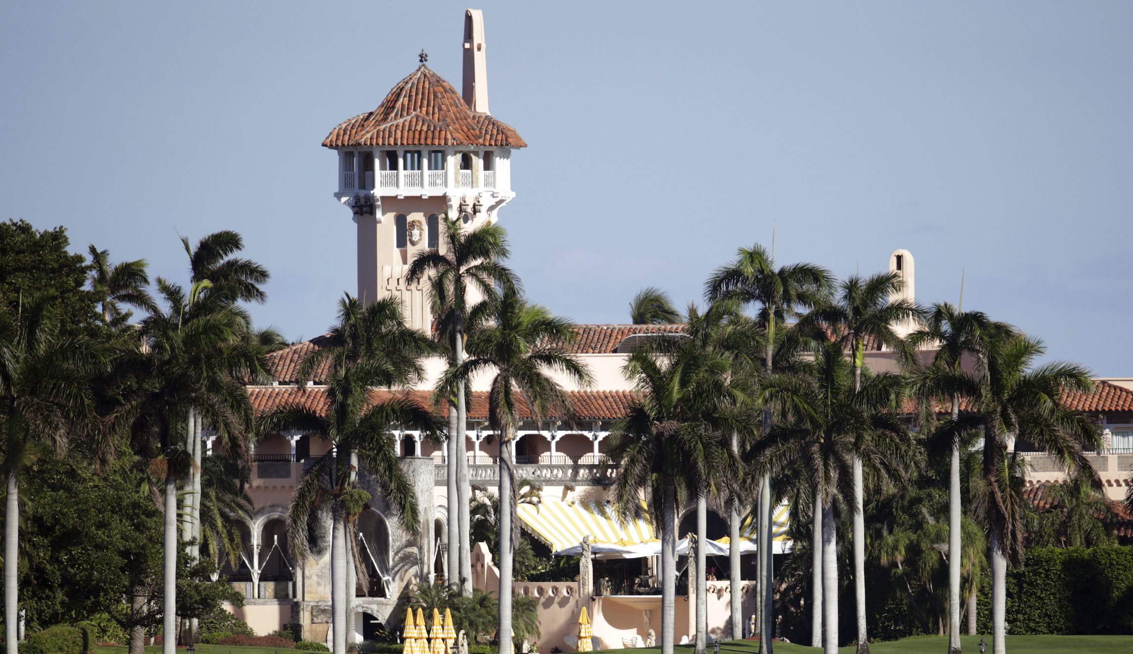 Mar-a-Lago closes as more become infected with coronavirus