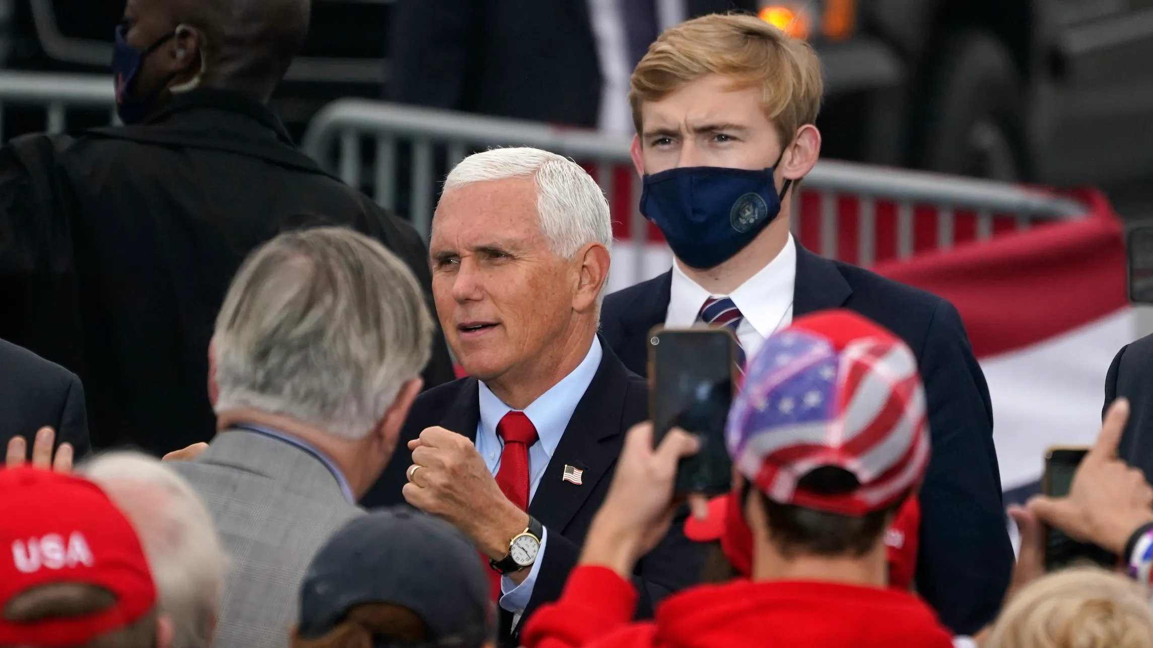 Mike Pence and wife test negative for coronavirus