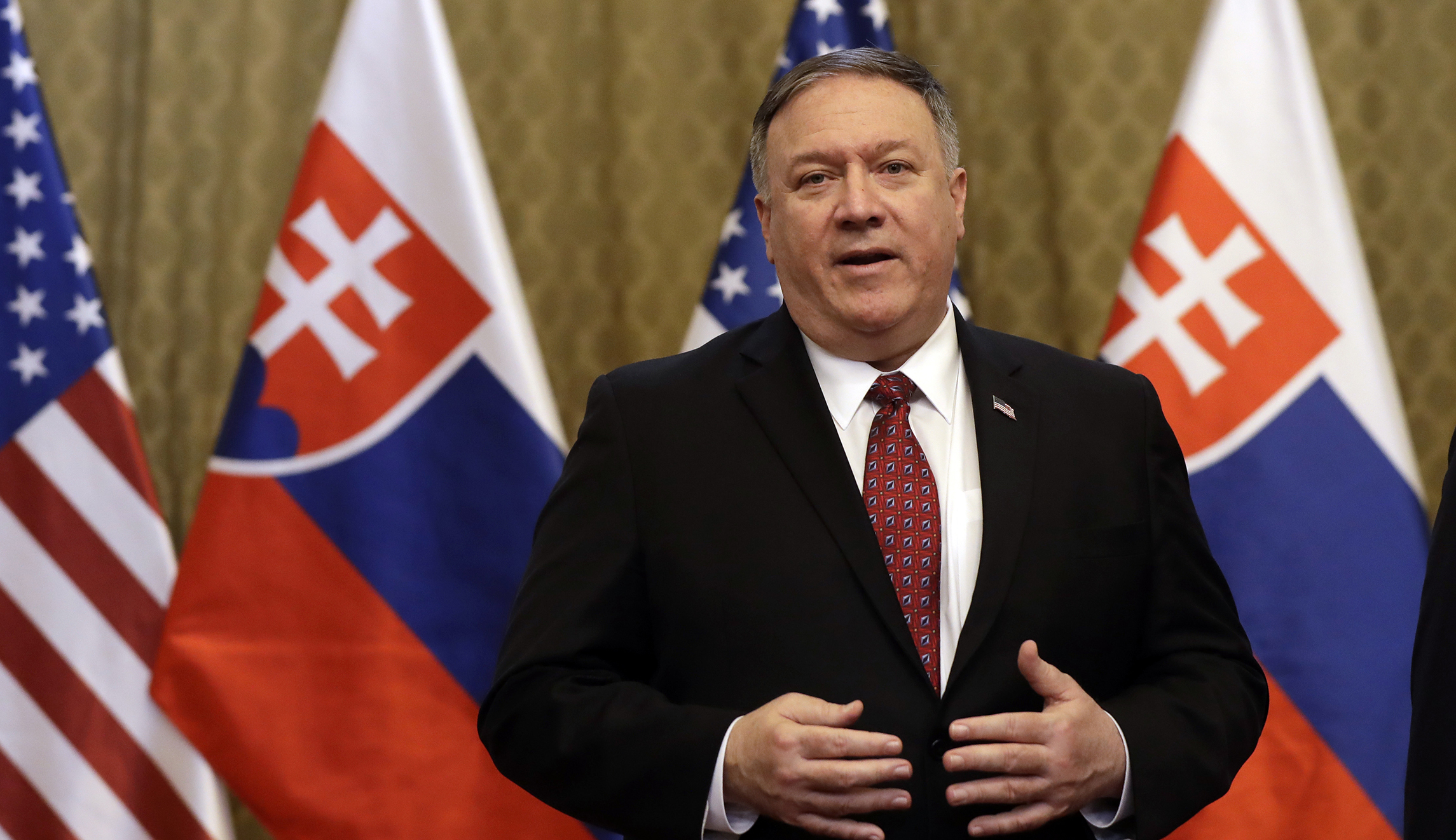 Pompeo warns against Russian, Chinese push to ‘undermine democracy’ in Slovakia