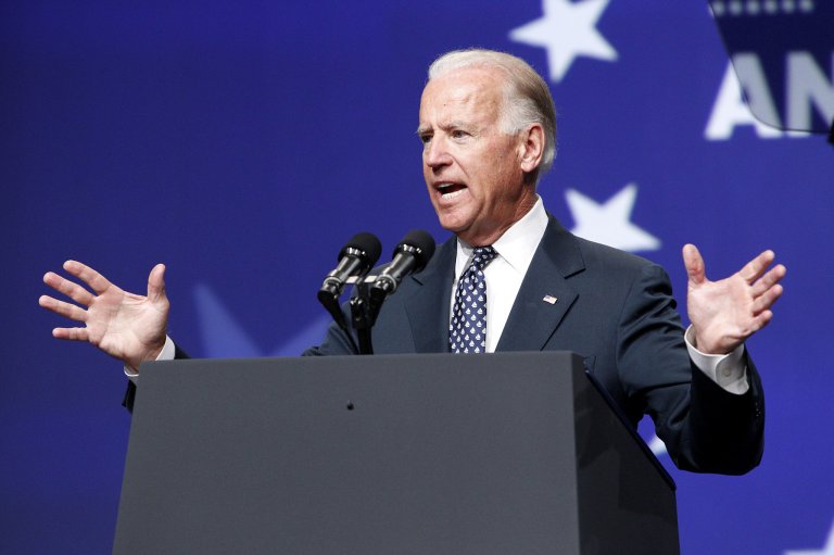 Biden kicked to the side, left to pitch donors for Obama