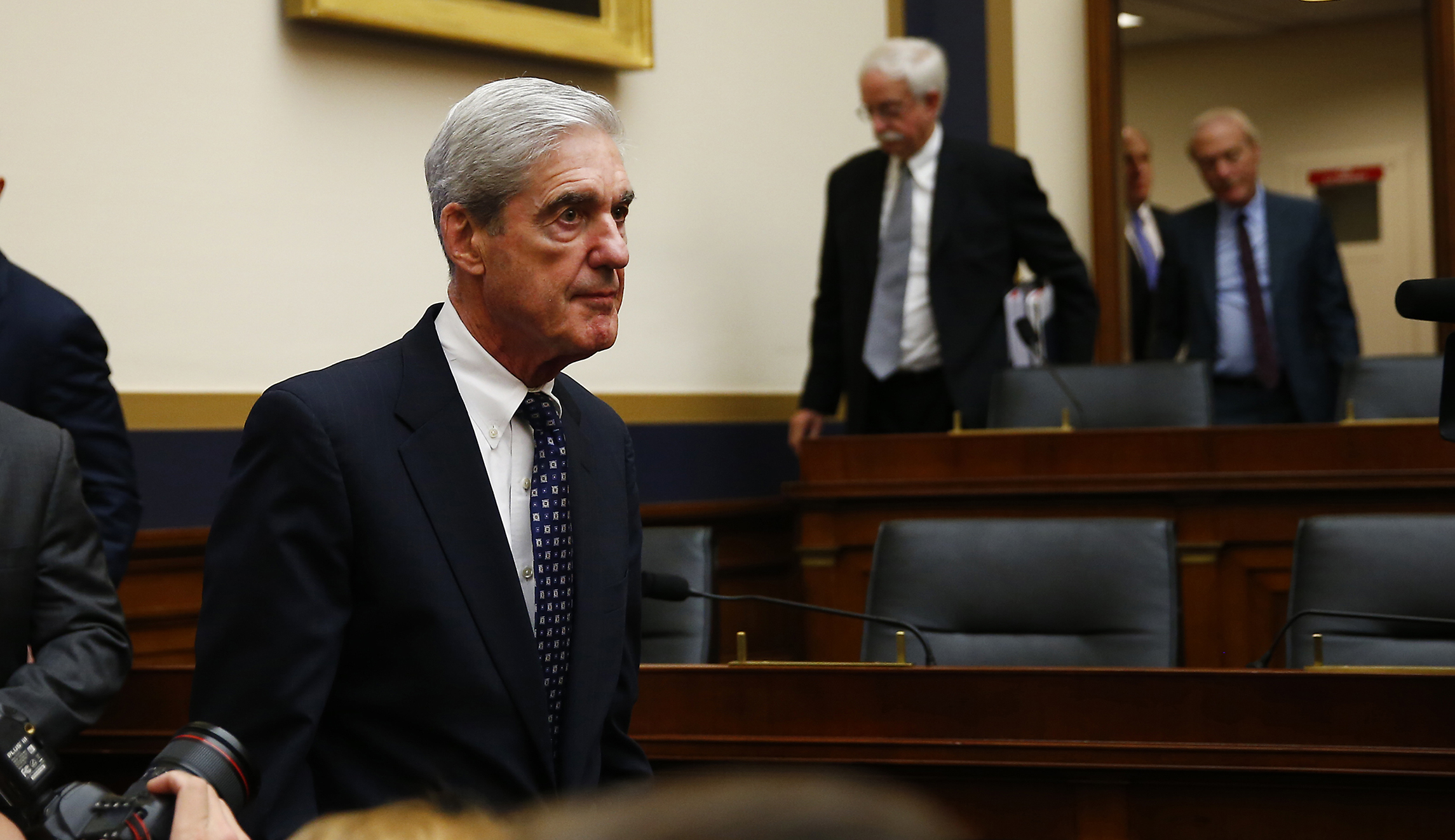 Robert Mueller’s morning testimony did neither party any help