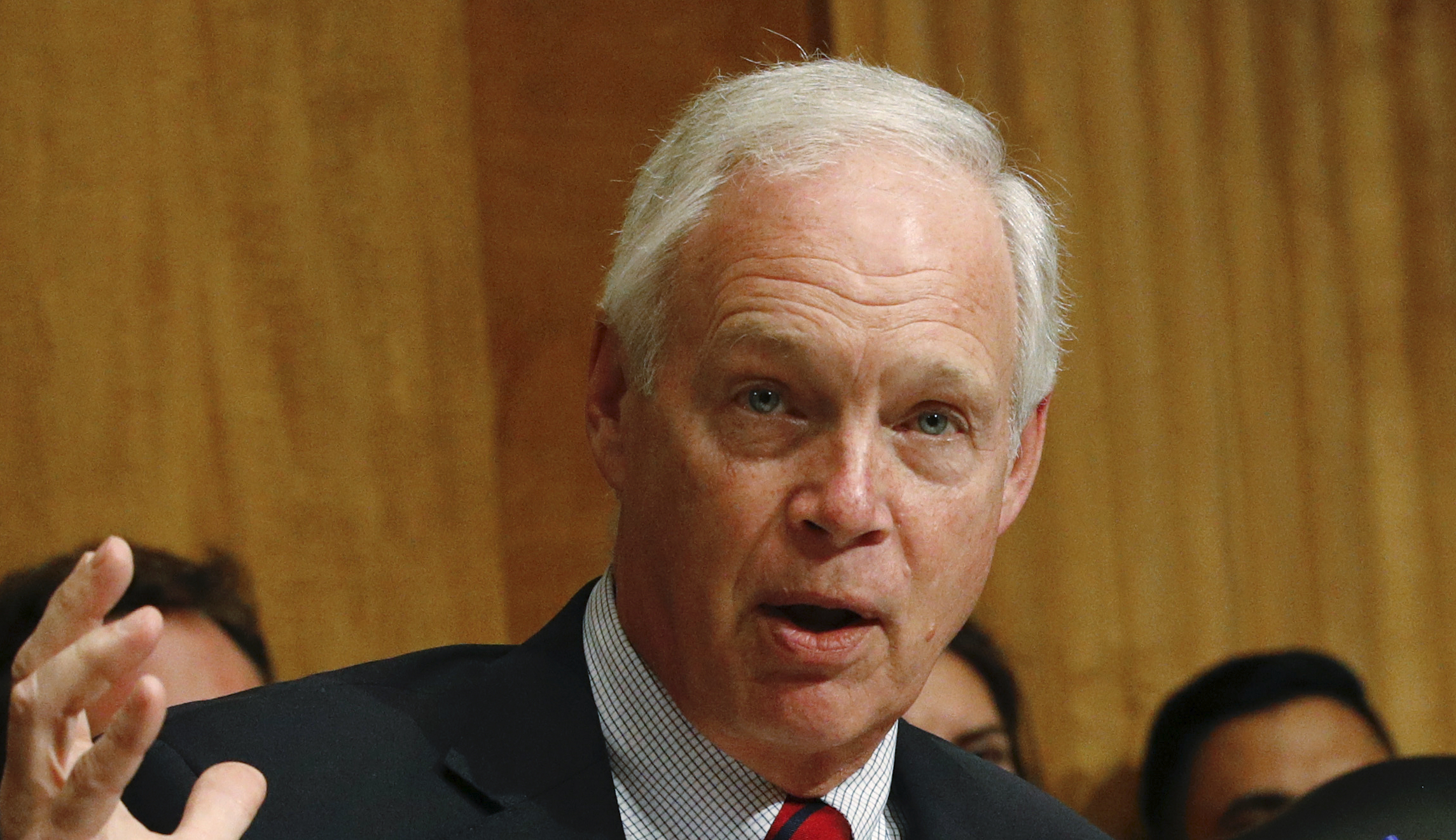 Trump endorses Ron Johnson before campaign bid