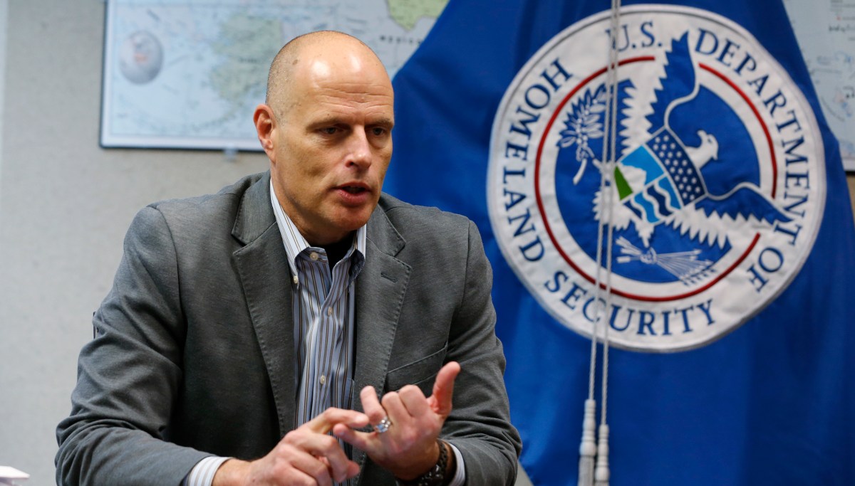 Former acting ICE Director Vitiello breaks silence on Trump pulling his ...