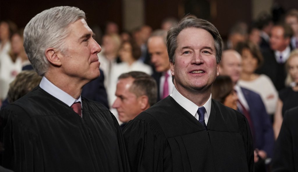 Supreme Court conservatives appear poised to support Trump administration in census dispute