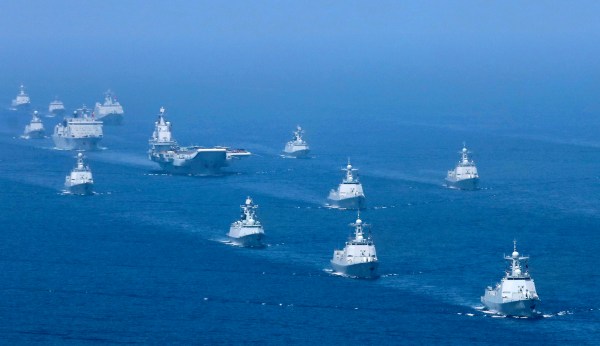 China and US dispute over US warship in South China Sea