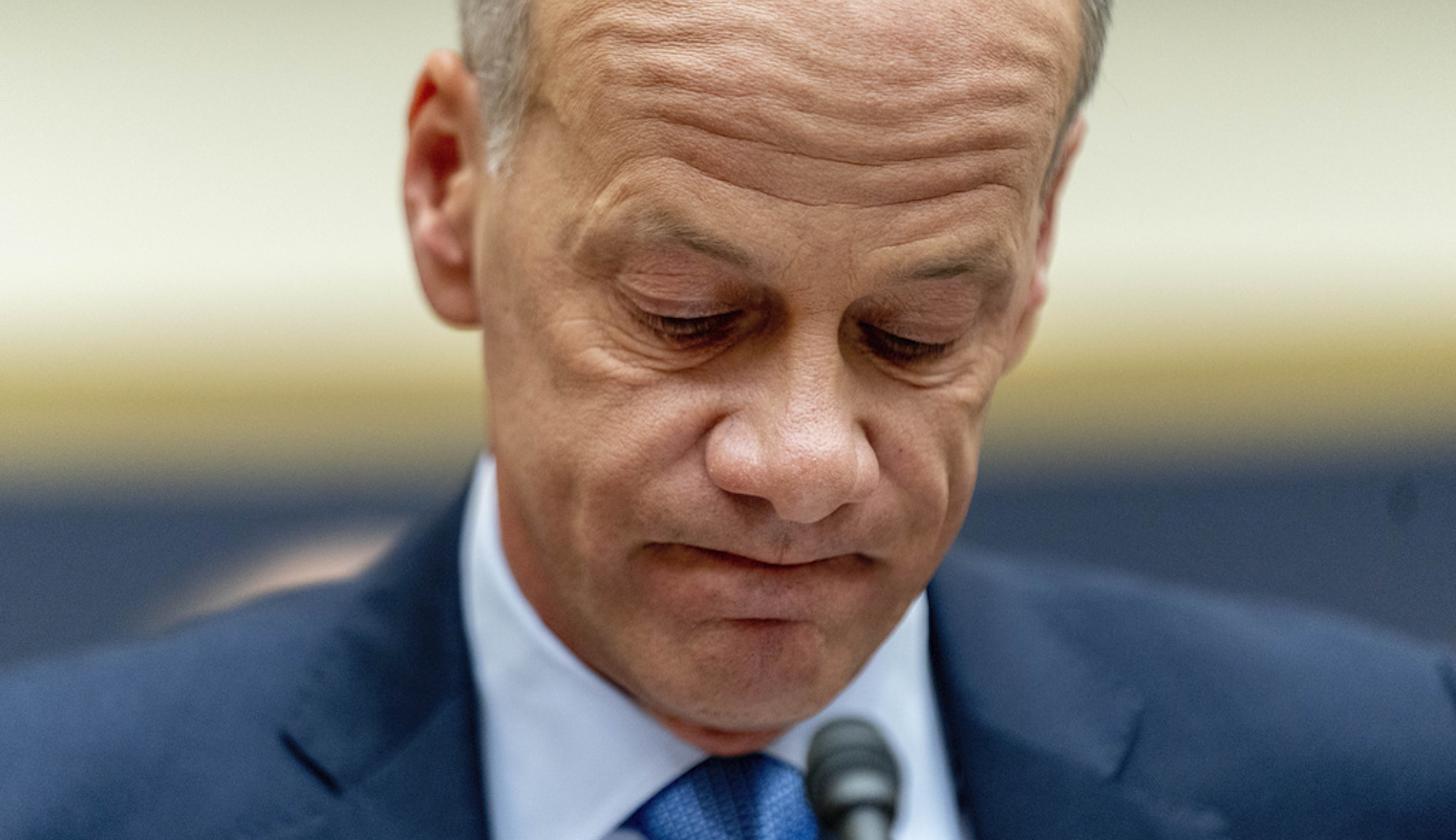 Former SVB chief says the Fed never discussed interest rate risk with him