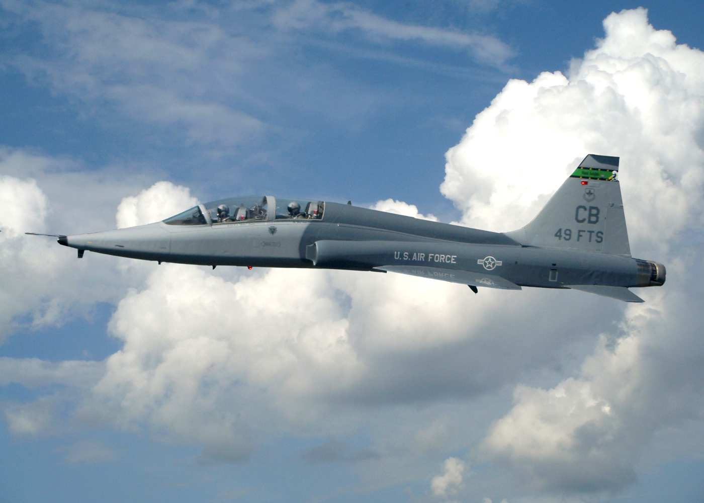 Air Force training jet crashes in Mississippi, both pilots safely eject