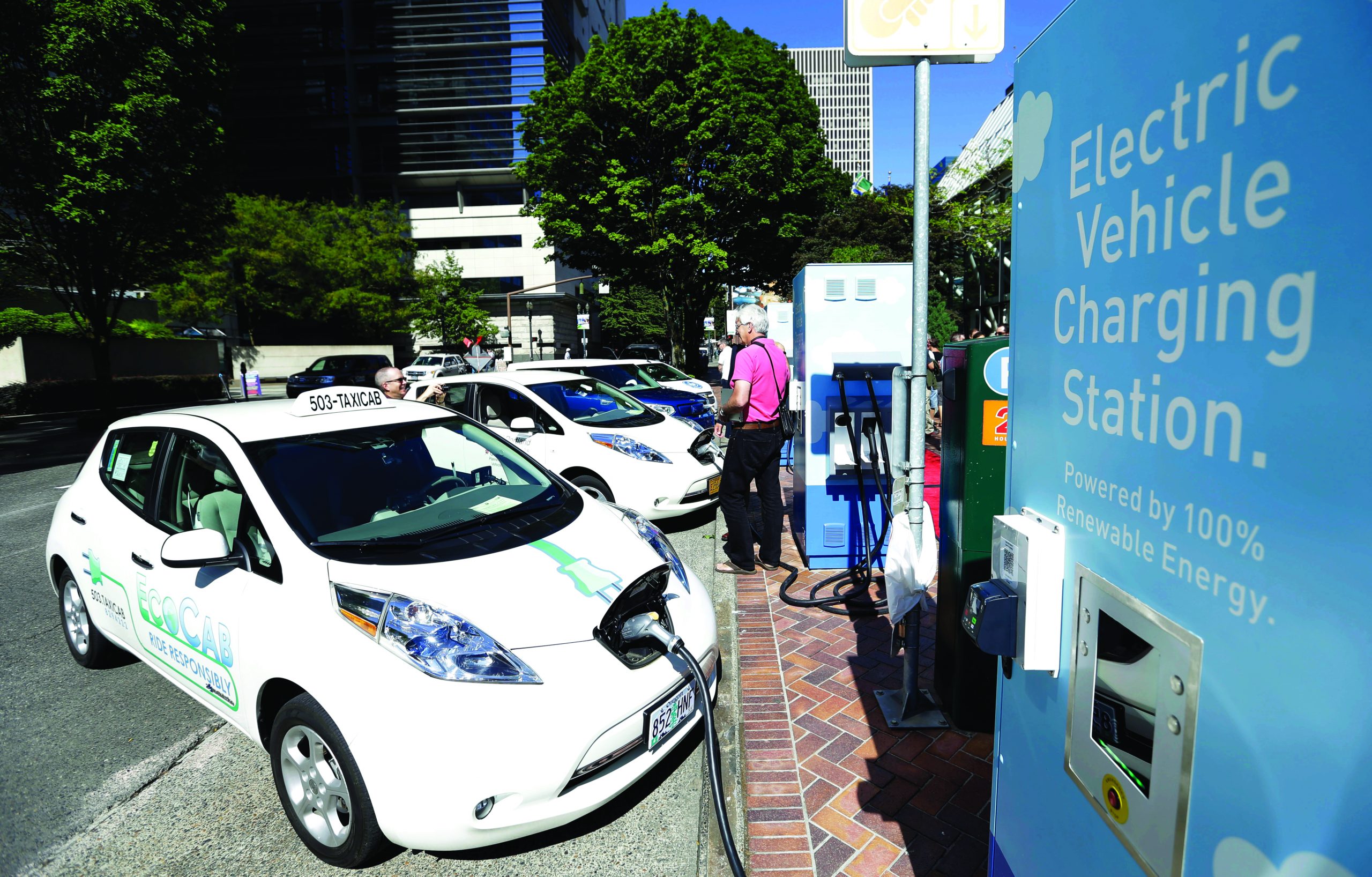Electric-car tax credits are popular — and Congress can’t decide whether to expand or abolish them