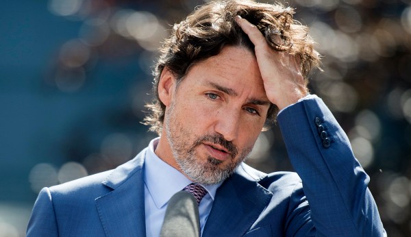 WATCH: Trudeau faces heat for not meeting with Freedom Convoy protesters