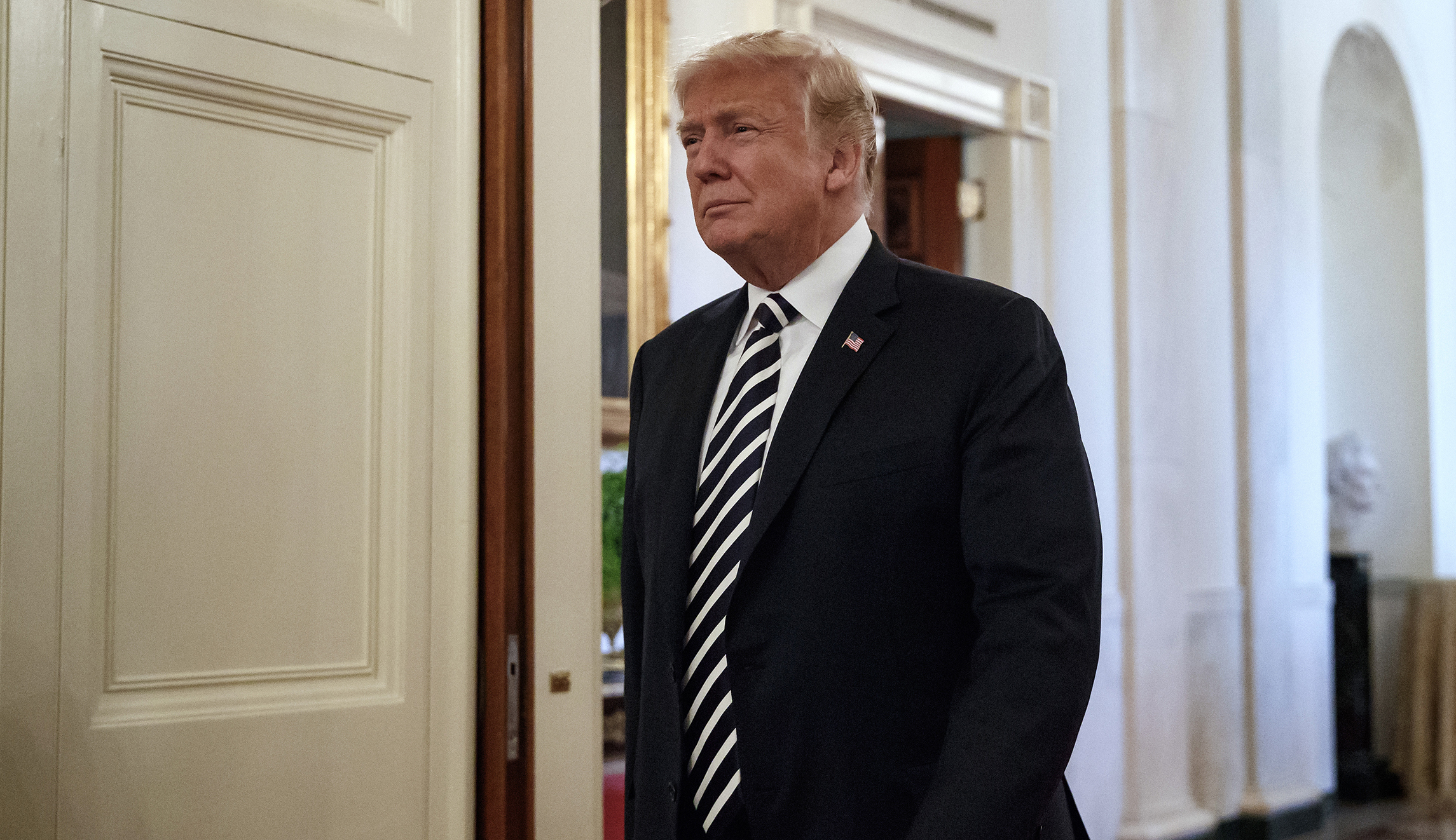 White House readies $15 billion spending cuts request