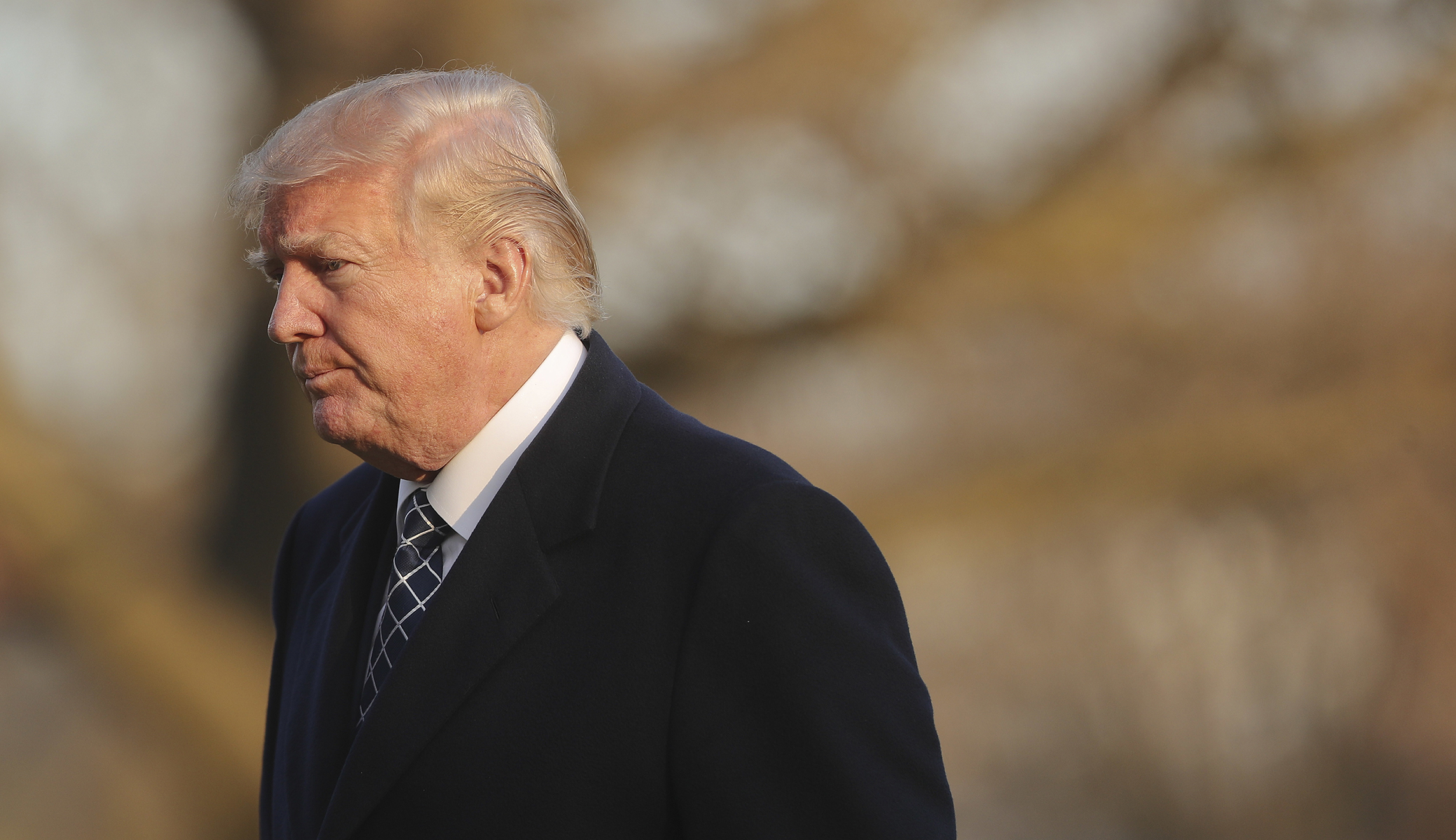 Trump skips Christmas in Mar-a-Lago for shutdown