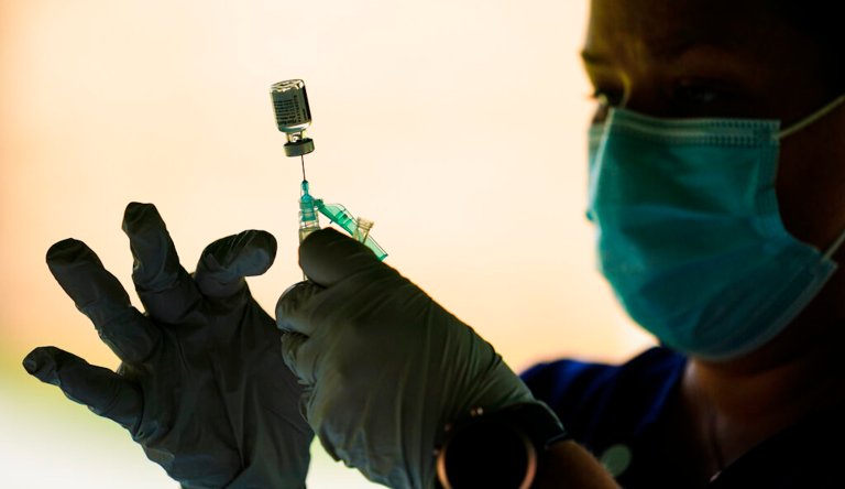 Columbia study finds omicron variant is vaccine-resistant