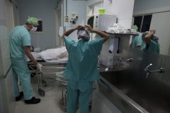 Attack defensive medicine to reduce healthcare costs