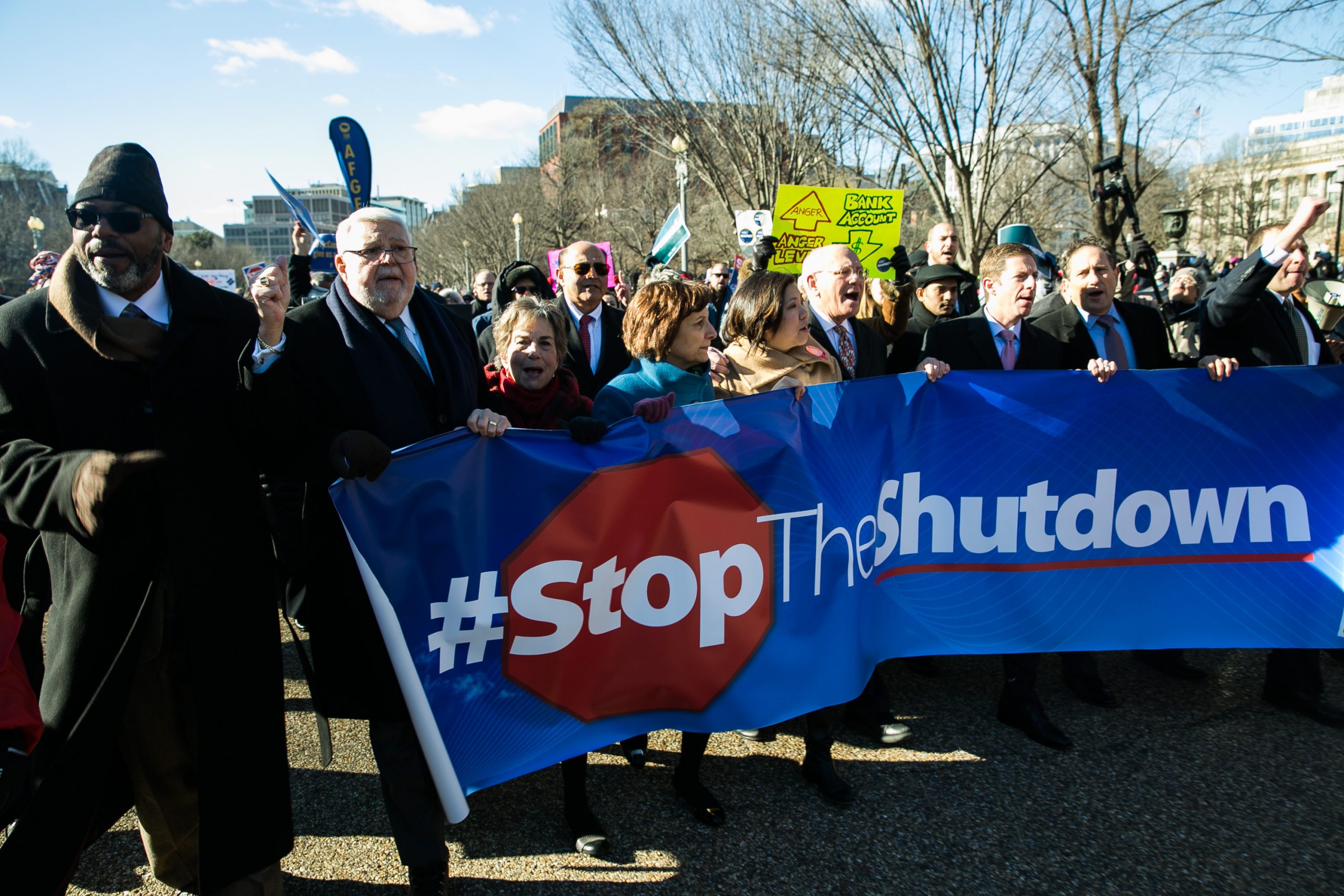 Federal workers rally to #StopShutdown