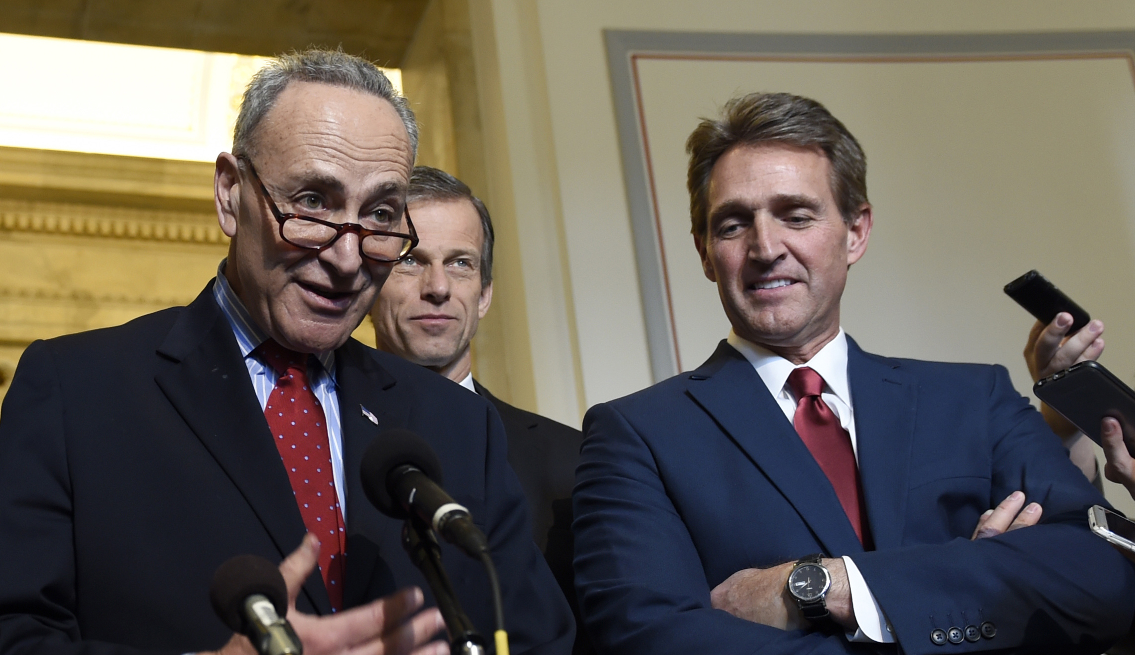 Jeff Flake defends Chuck Schumer: ‘Gang of Eight’ immigration bill ended Diversity Visa Program