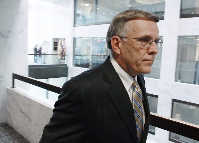 Former Sen. Byron DorganÃÂ picked up his first lobbying client last month. (Mark Wilson/Getty Images)