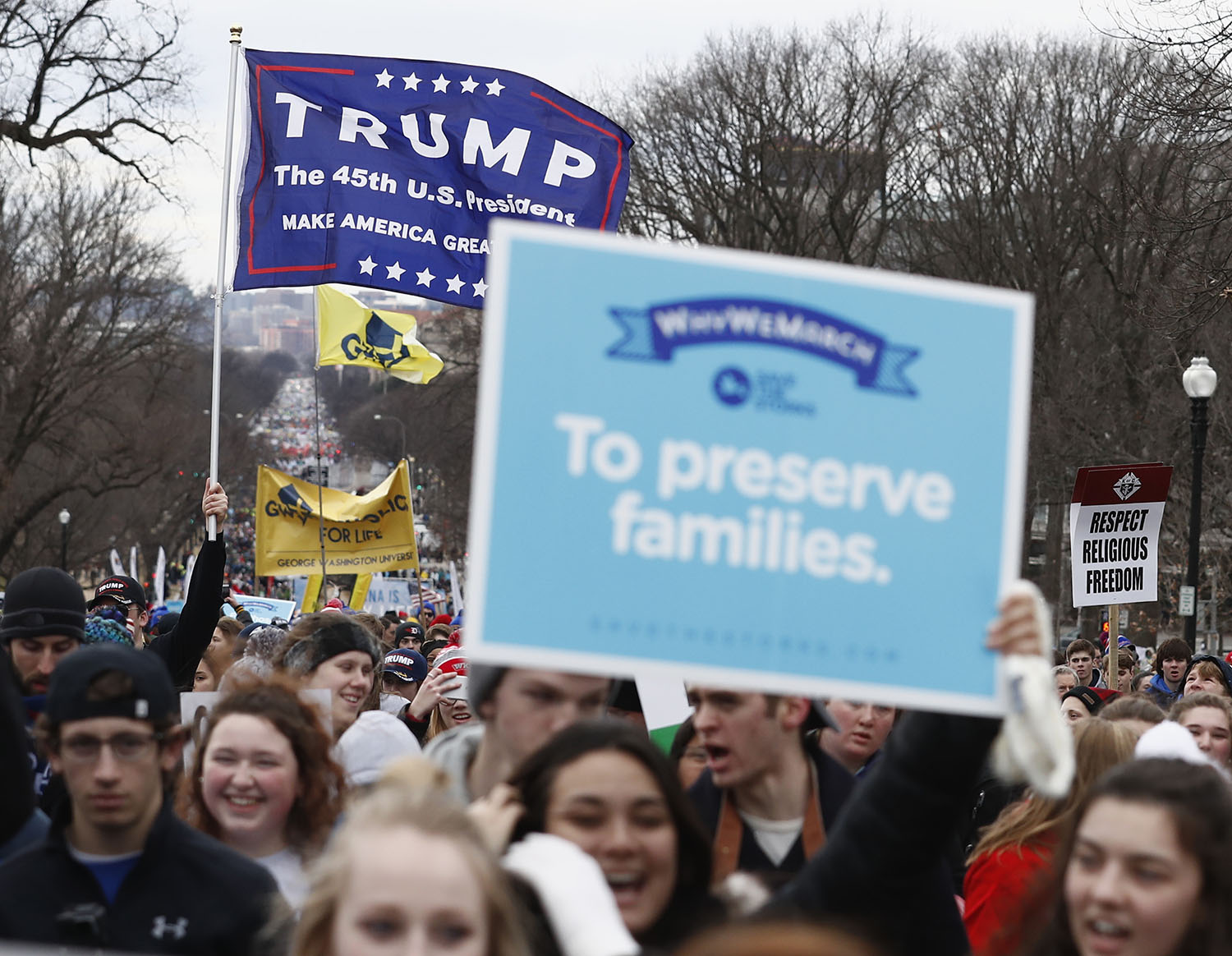 Anti-abortion groups eye new HHS chief to crack down on abortion