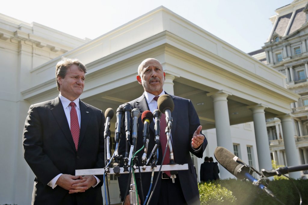 White House rolls out business leaders for next fiscal fight