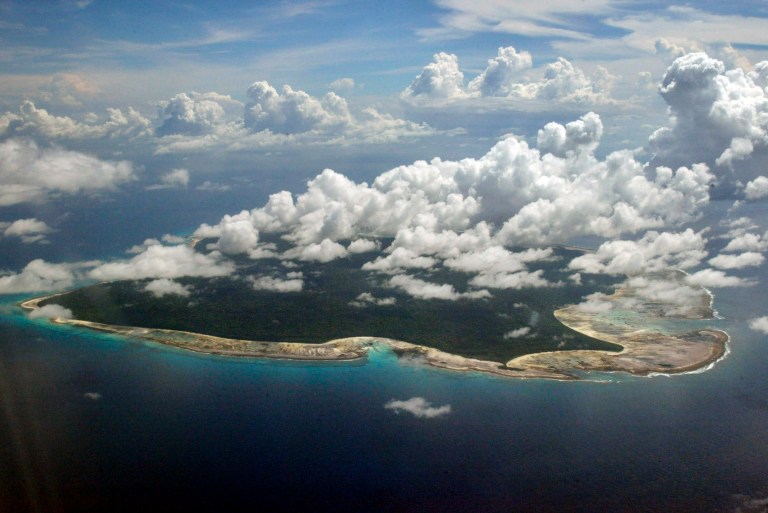 Indian search finds no trace of Malaysian plane