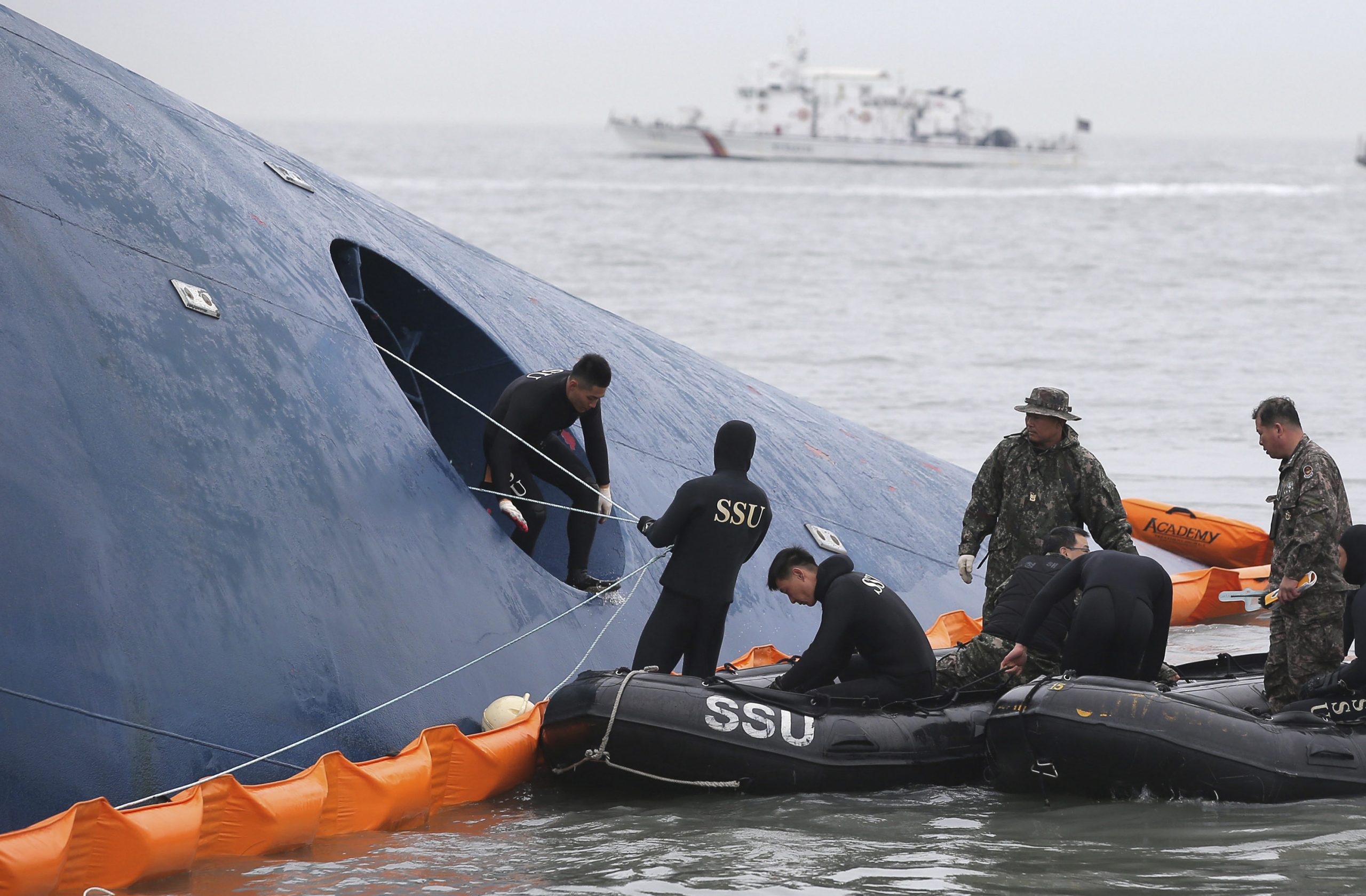 Search for missing ferry passengers put on hold